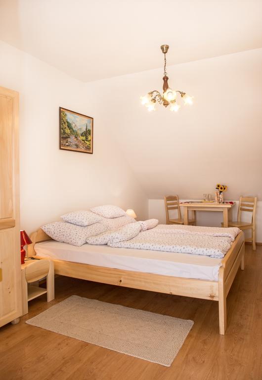 Lilaakac Vendeghaz Hotel Hosszupalyi Exterior foto